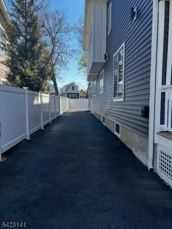 $5,300 | 51 New Street, Unit B, Montclair, NJ 07042