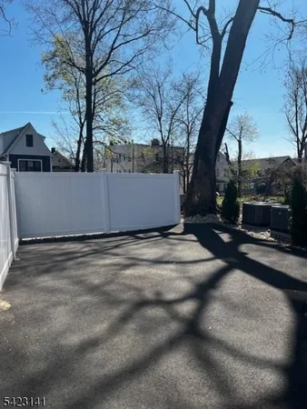 $5,300 | 51 New Street, Unit B, Montclair, NJ 07042