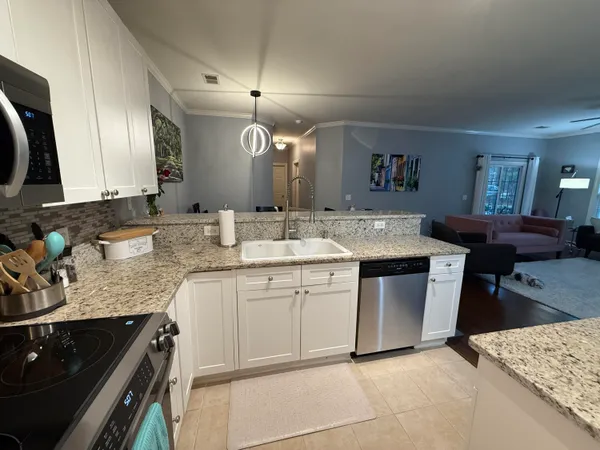 $2,700 | 1202 Grove Park Drive, Charleston, SC 29414