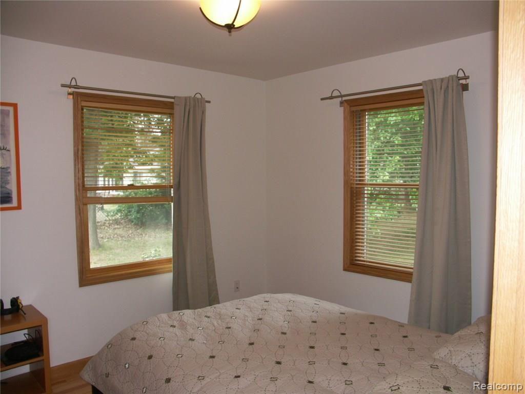 8584 Lakeshore Road Fort Gratiot, MI 48059 - Photo 12 of 21 2018-07-13 19.50