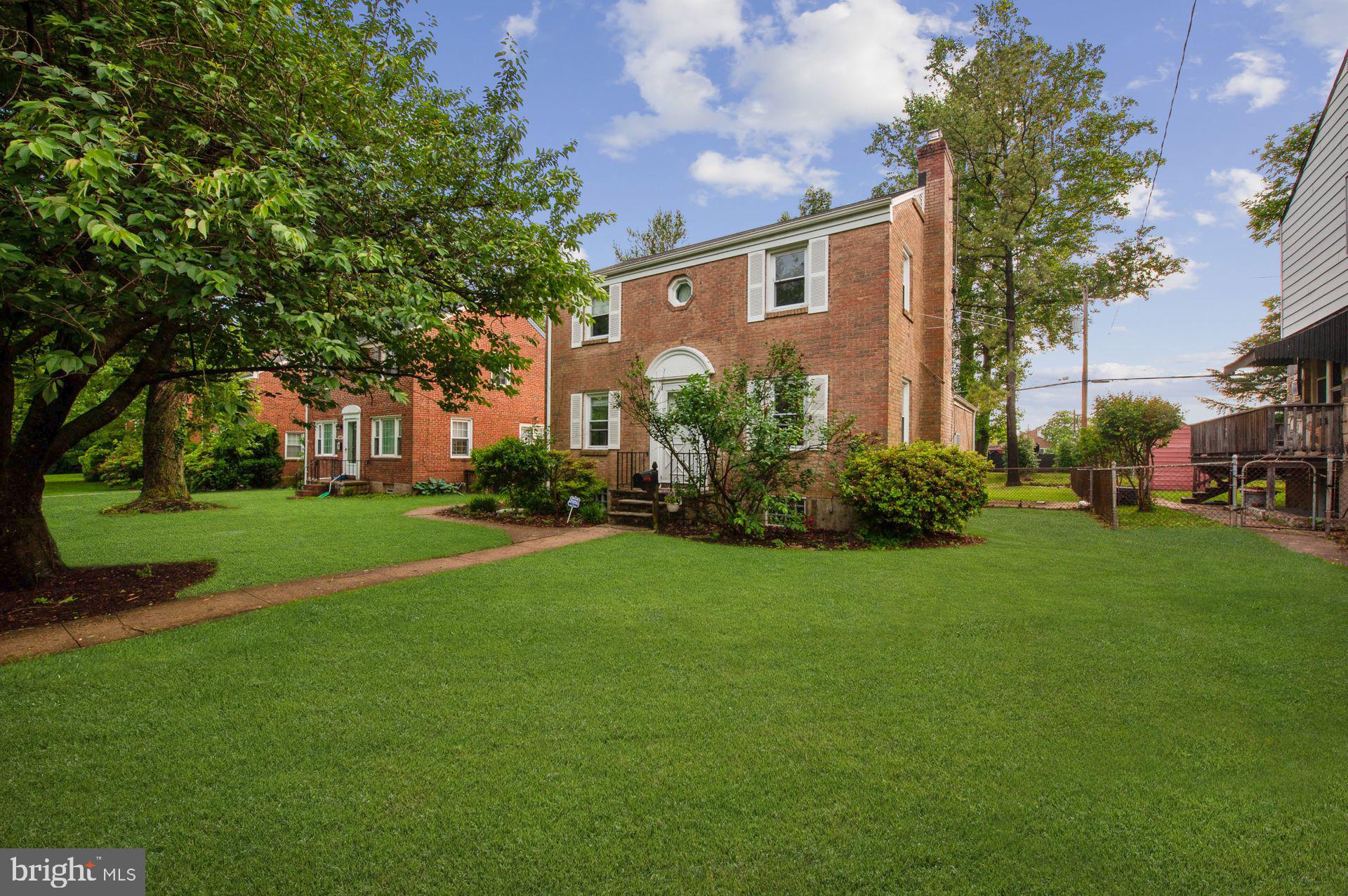 7010 Deerfield Road Baltimore, MD 21208 - Photo 3 of 28 Gallery Image 3