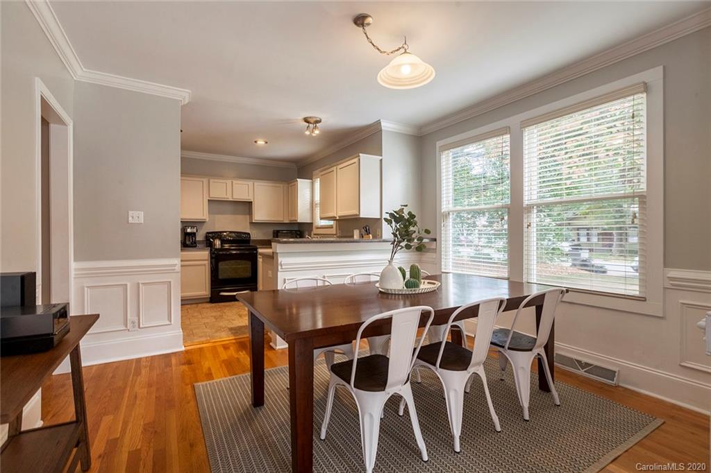 1404 Effingham Road Charlotte, NC 28208 - Photo 12 of 33
