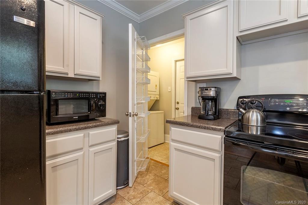 1404 Effingham Road Charlotte, NC 28208 - Photo 16 of 33