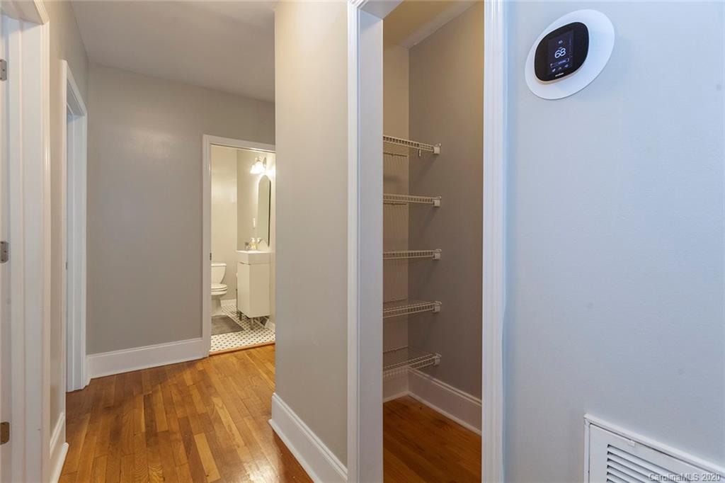 1404 Effingham Road Charlotte, NC 28208 - Photo 23 of 33