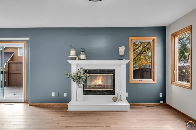 $369,900 | 6445 Southwest 21st Terrace, Topeka, KS 66614