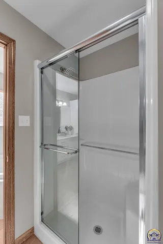 $369,900 | 6445 Southwest 21st Terrace, Topeka, KS 66614