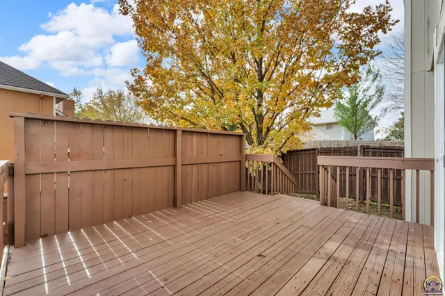 $369,900 | 6445 Southwest 21st Terrace, Topeka, KS 66614