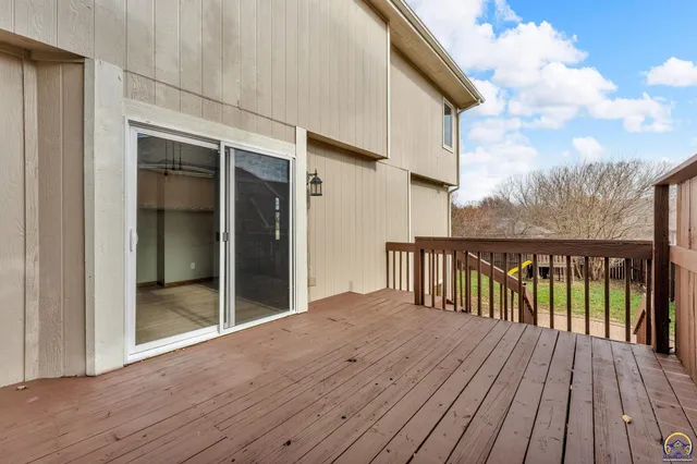 $369,900 | 6445 Southwest 21st Terrace, Topeka, KS 66614