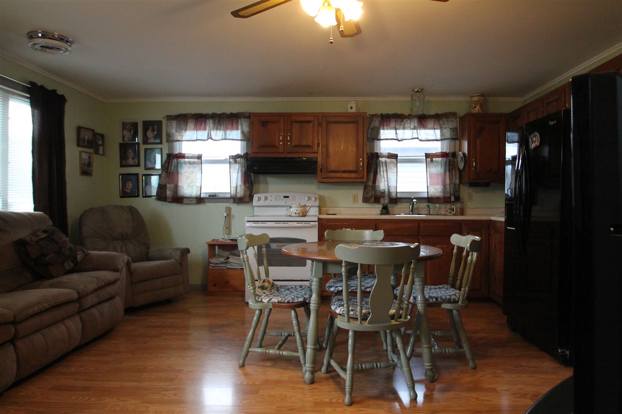 812 South Barre Road Barre Town, VT 05641 - Photo 5 of 11 Gallery Image 5