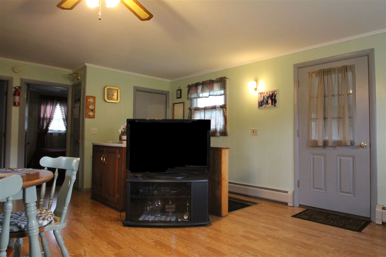 812 South Barre Road Barre Town, VT 05641 - Photo 7 of 11 Gallery Image 7