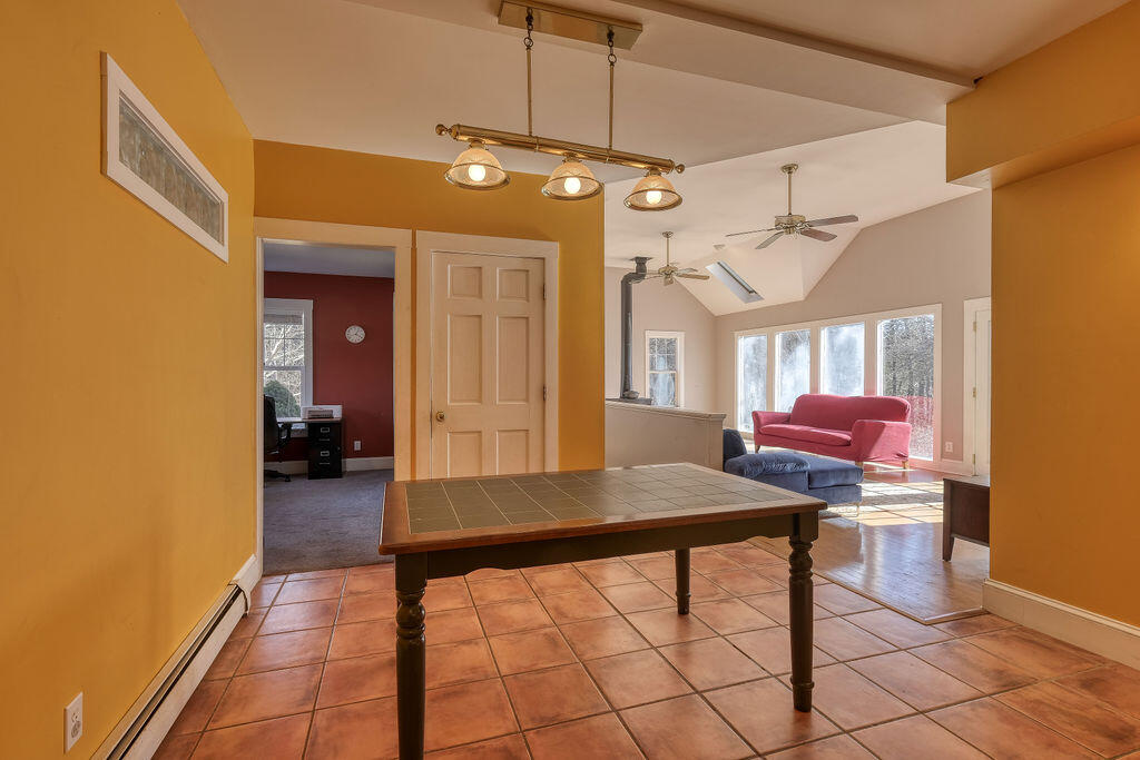 19 Reach Road Deer Isle, ME 04627 - Photo 16 of 46 19ReachRd-17