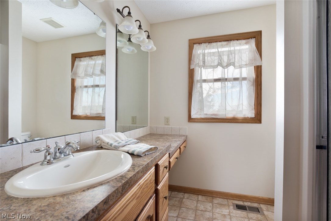9784 Seacrist Road Beloit, OH 44609 - Photo 17 of 23 Master Bathroom