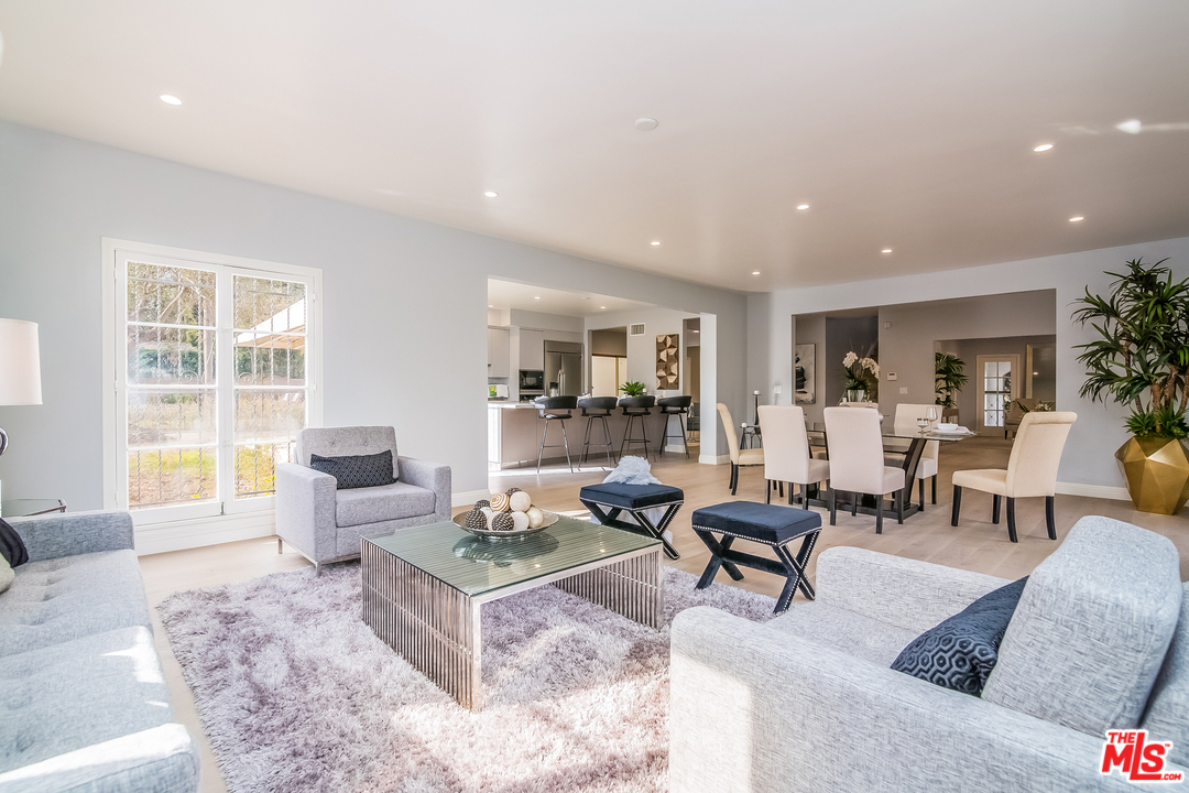 285 South Muirfield Road Los Angeles, CA 90004 - Photo 23 of 53