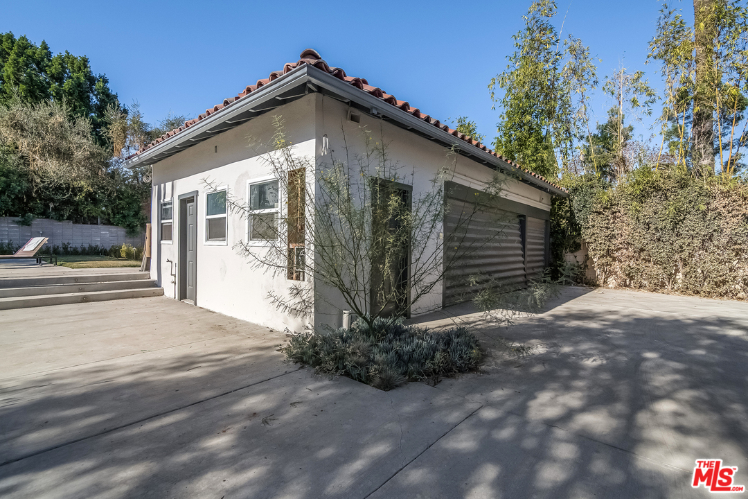 285 South Muirfield Road Los Angeles, CA 90004 - Photo 53 of 53