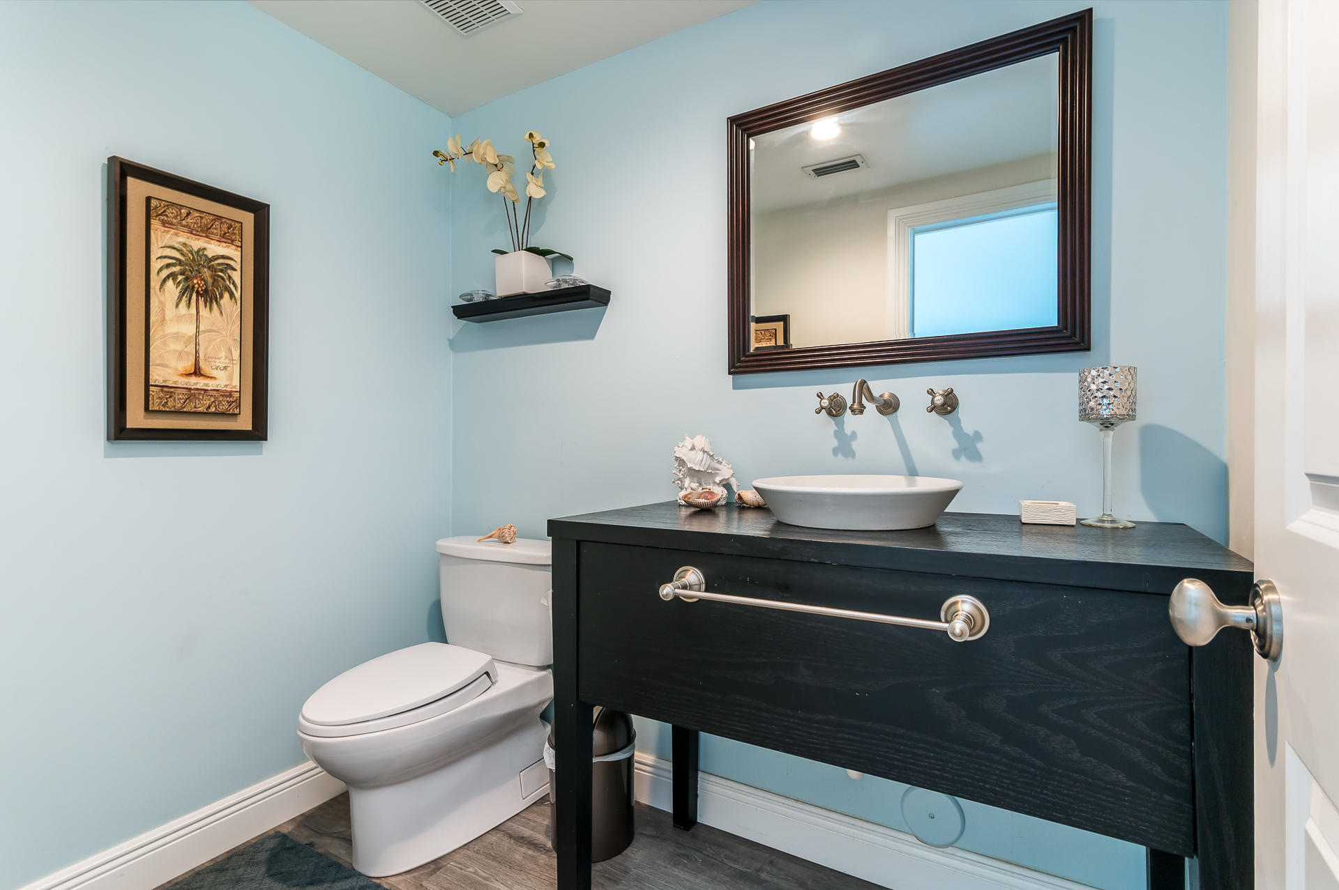 360 Northeast Wavecrest Way Boca Raton, FL 33432 - Photo 11 of 21 Half Bath