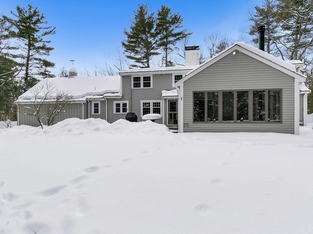 27 Herrick Road Boxford, MA 01921 - Photo 4 of 34