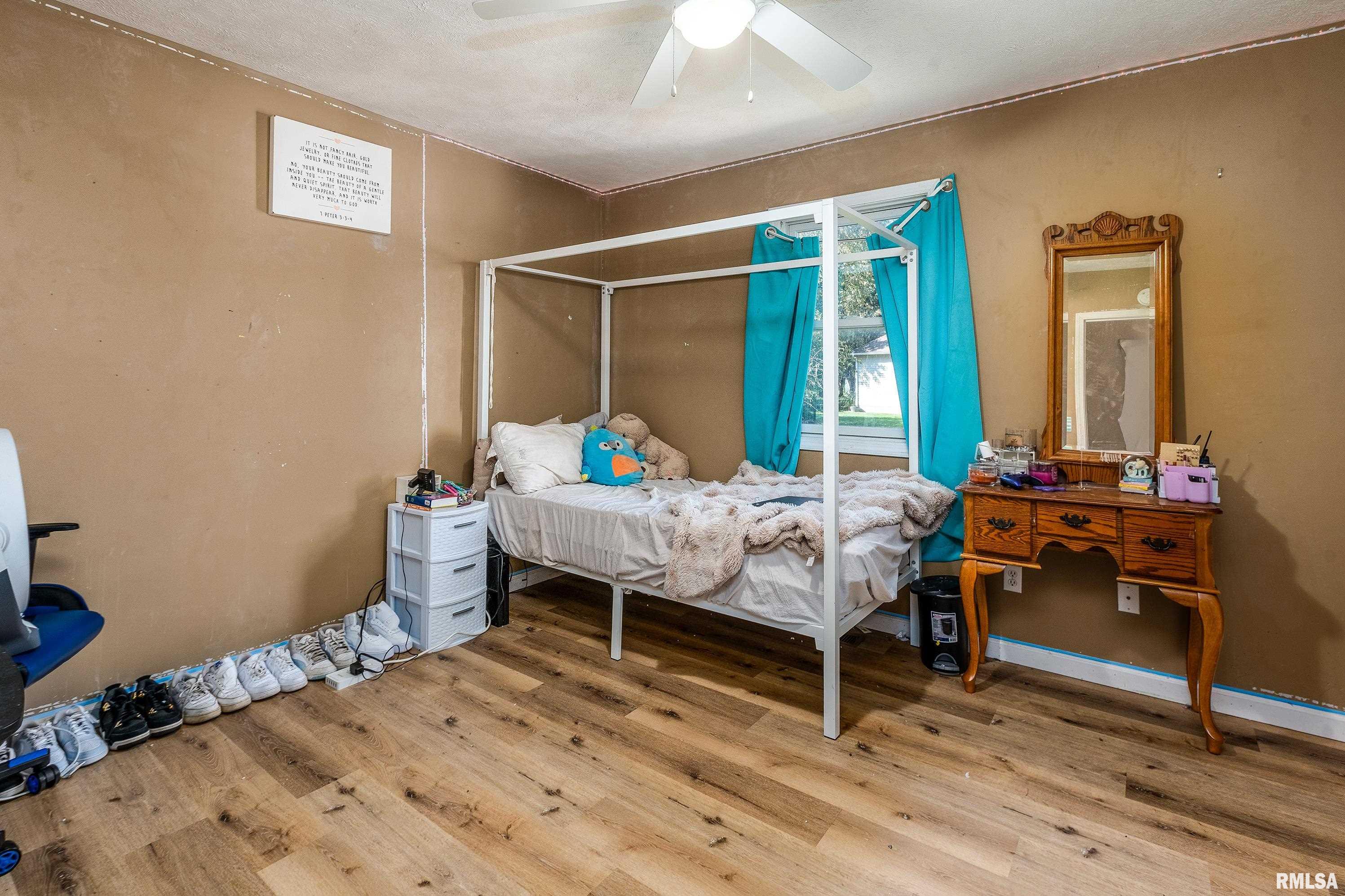 506 Insignia Drive Herrin, IL 62948 - Photo 17 of 38