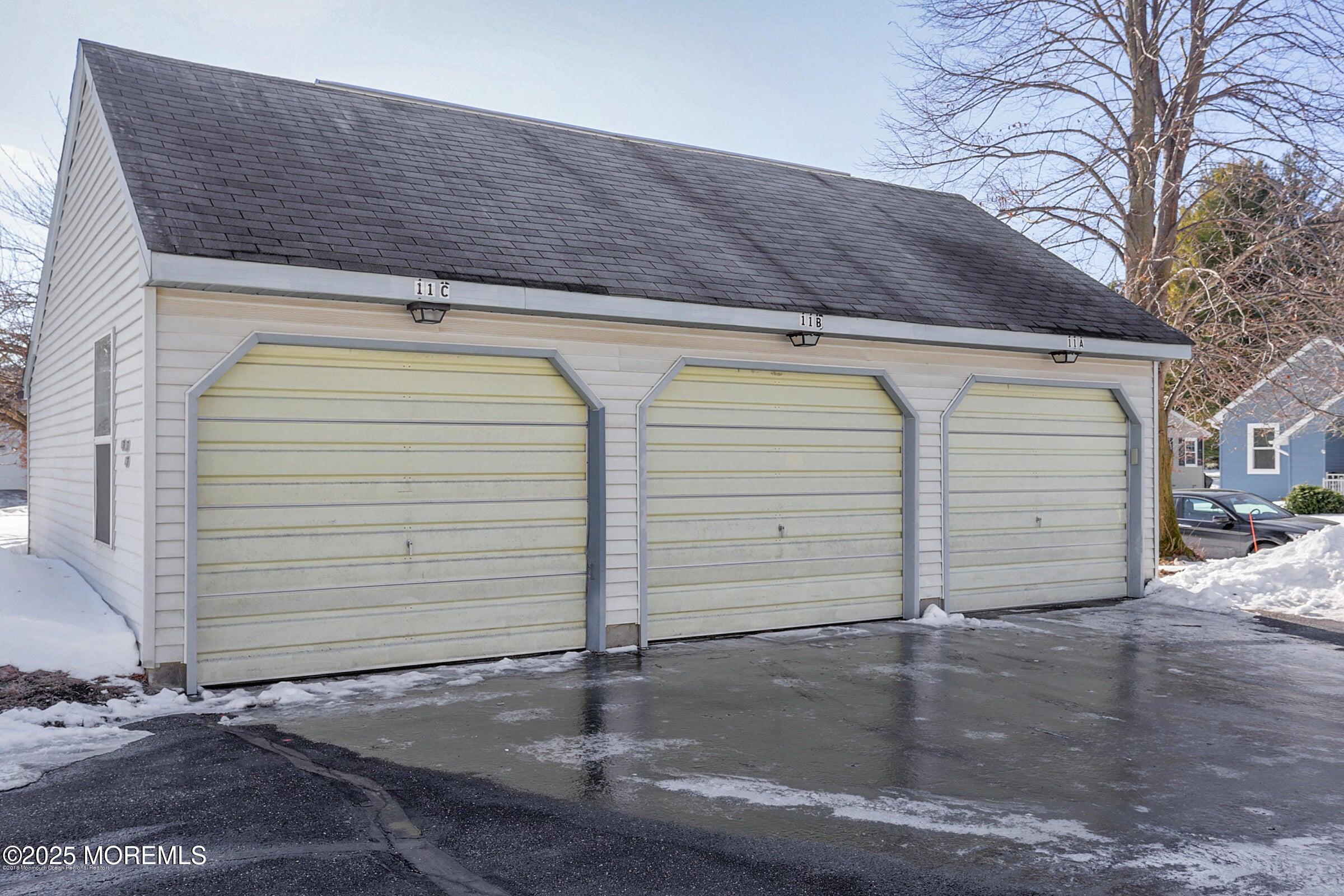 11 B Amherst Road, Unit 64 Whiting, NJ 08759 - Photo 8 of 8 GARAGE