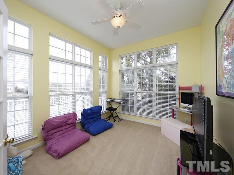 10519 Chandler Way Raleigh, NC 27614 - Photo 11 of 25 Gallery Image 11