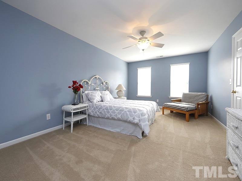 10519 Chandler Way Raleigh, NC 27614 - Photo 18 of 25 Gallery Image 18