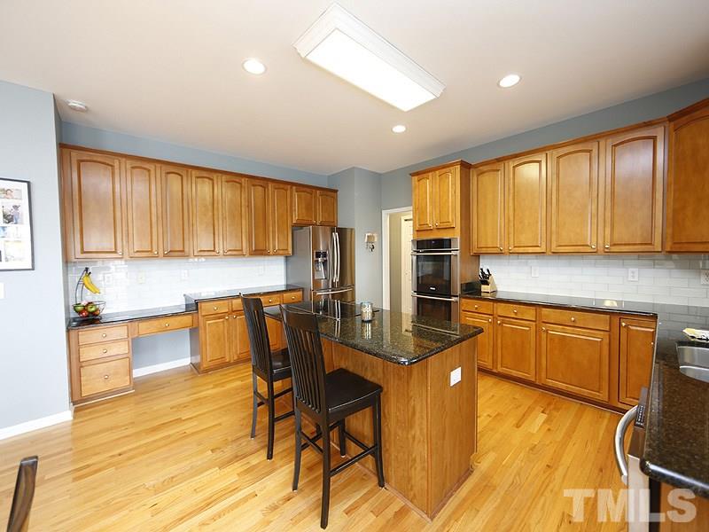 10519 Chandler Way Raleigh, NC 27614 - Photo 9 of 25 Gallery Image 9