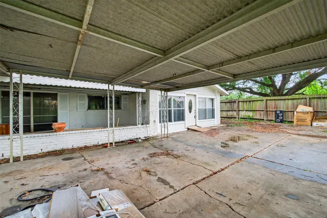 $1,800 | 3438 5th Street, Stafford, TX 77477