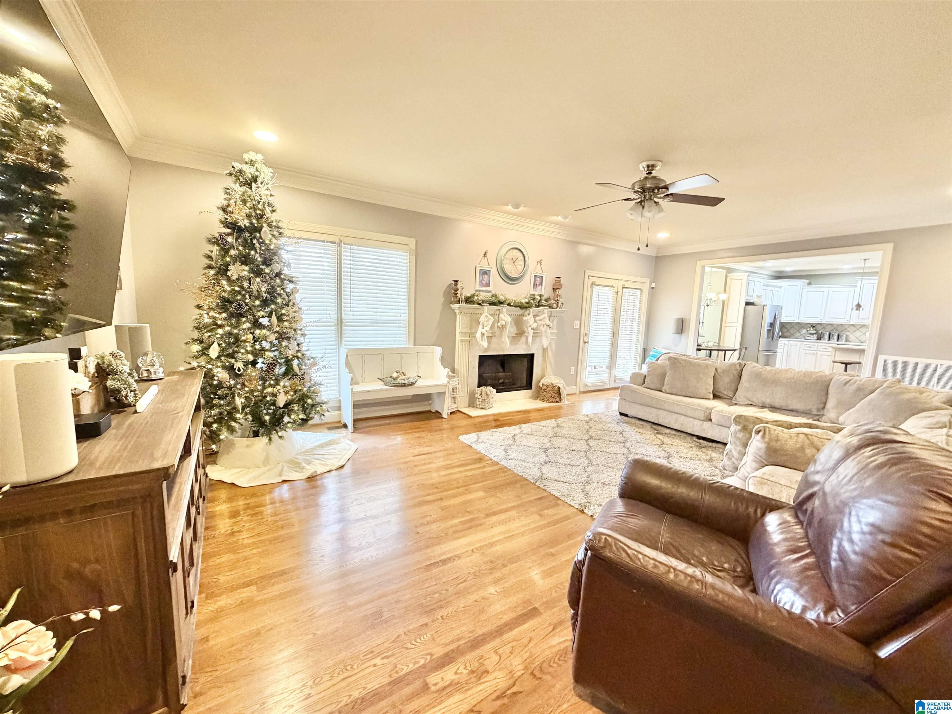 900 Timberline Circle Calera, AL 35040 - Photo 4 of 53