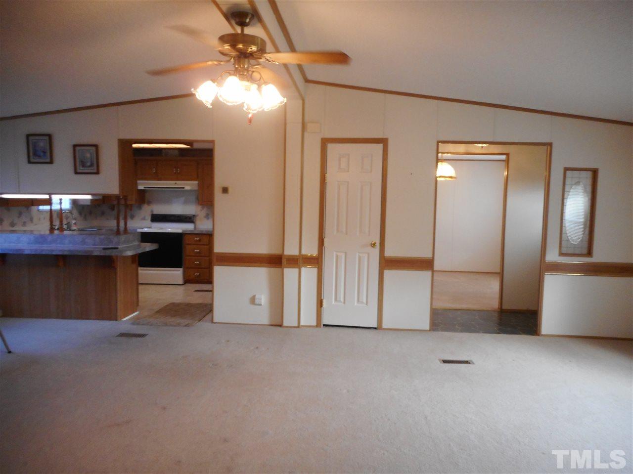 5695 Rains Crossroads Road Princeton, NC 27569 - Photo 6 of 25 Gallery Image 6