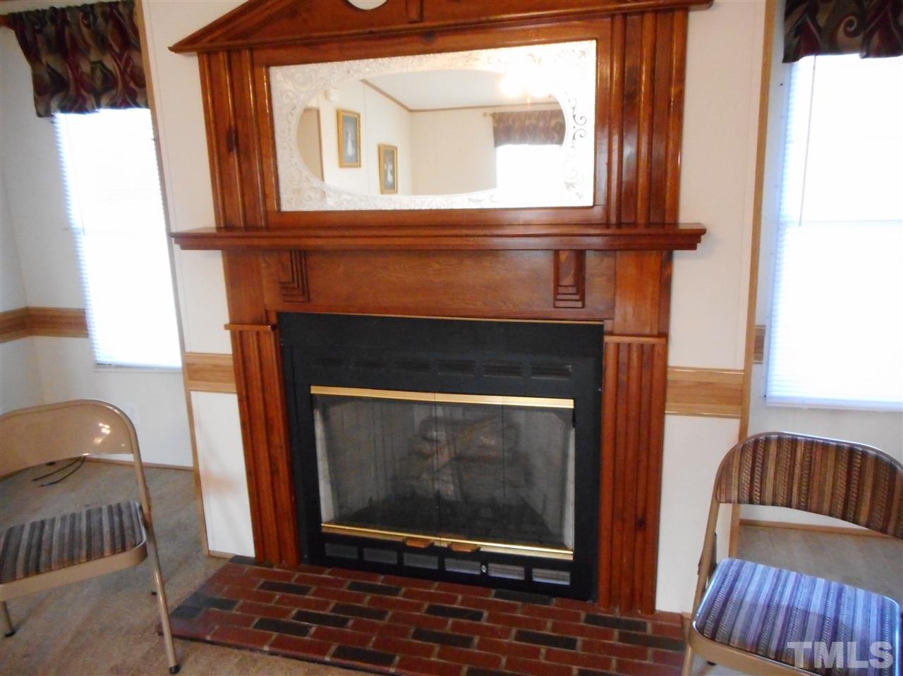 5695 Rains Crossroads Road Princeton, NC 27569 - Photo 7 of 25 Gallery Image 7
