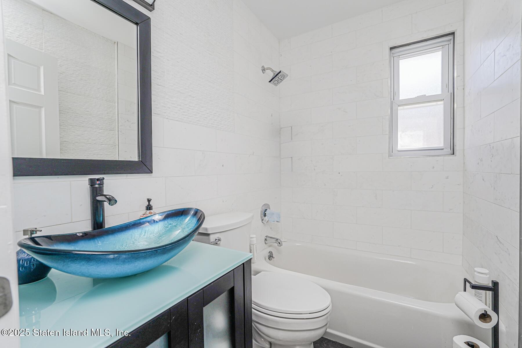 148 Sturges Street Staten Island, NY 10314 - Photo 15 of 27 Photo Mar 02 2018, 5 27 59 PM