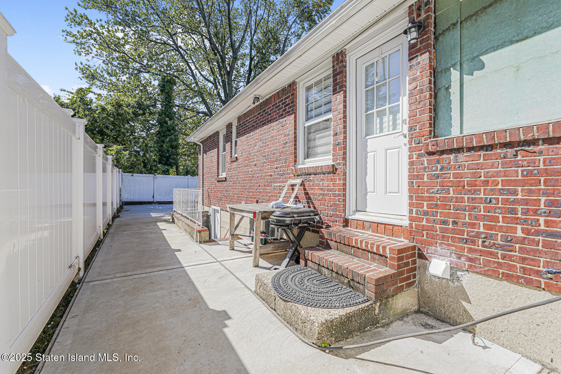 148 Sturges Street Staten Island, NY 10314 - Photo 16 of 27 Photo Mar 02 2018, 5 35 46 PM