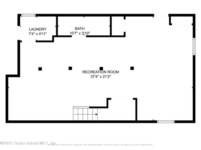 $899,999 | 148 Sturges Street | Castleton Corners