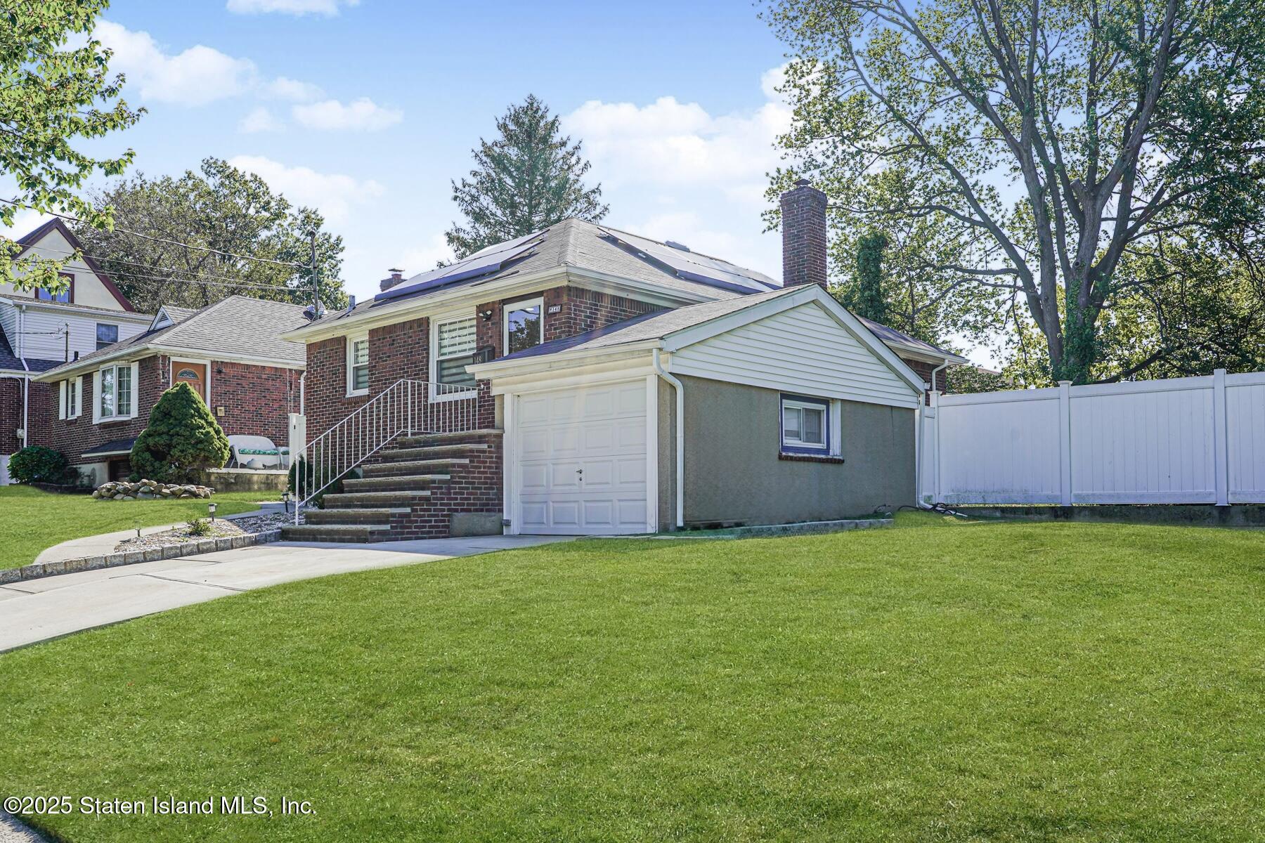 148 Sturges Street Staten Island, NY 10314 - Photo 3 of 27 Photo Mar 02 2018, 5 38 17 PM