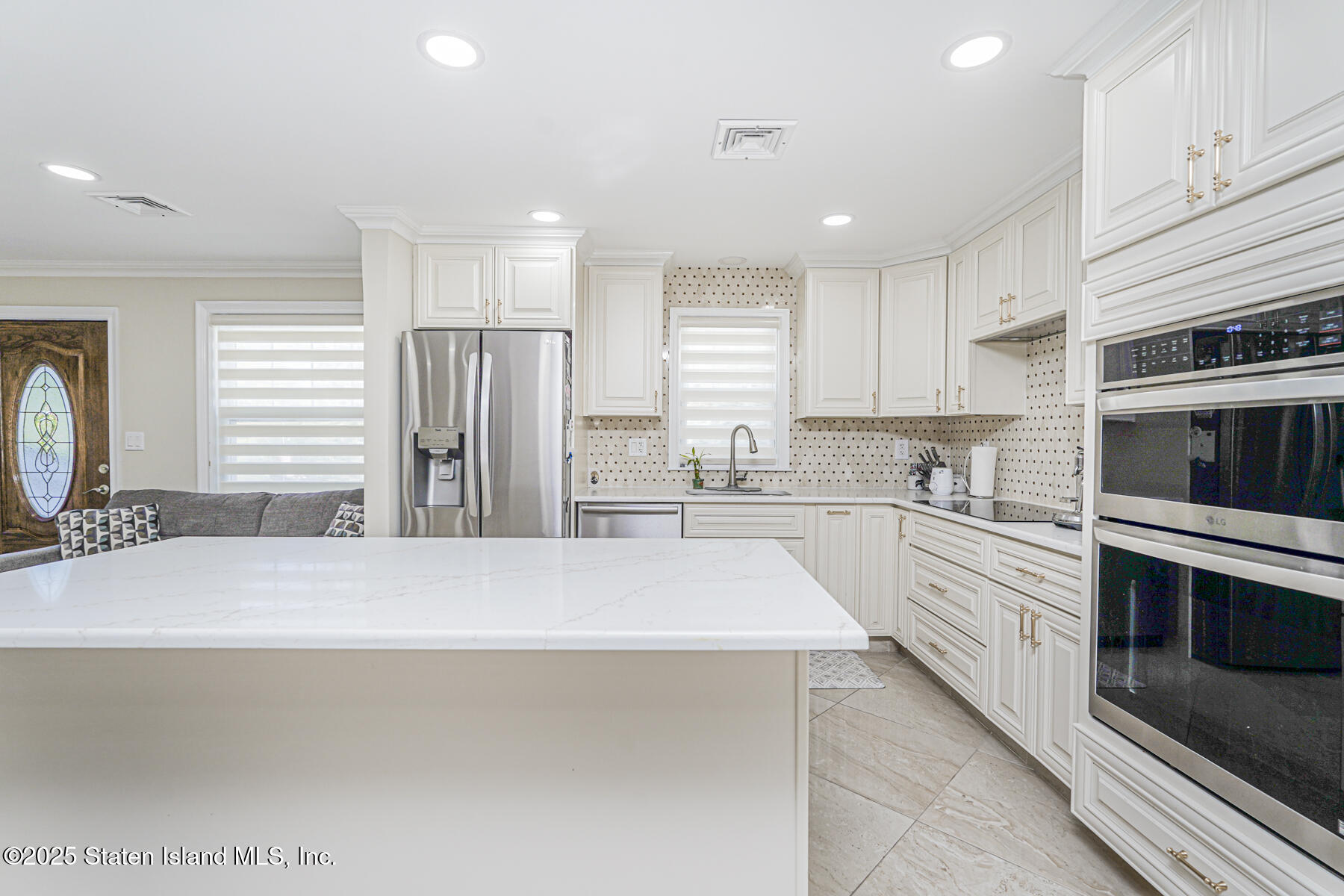 148 Sturges Street Staten Island, NY 10314 - Photo 7 of 27 Photo Mar 02 2018, 5 31 25 PM