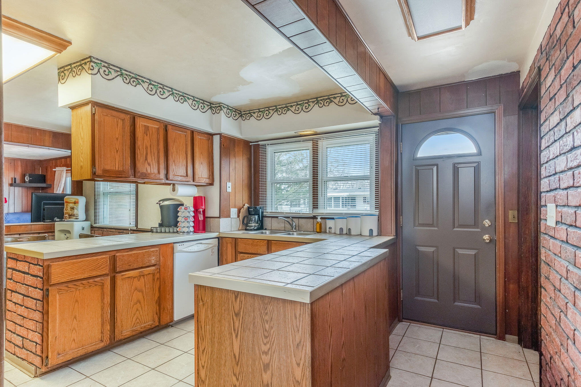 450 North Dettman Road Jackson, MI 49202 - Photo 8 of 33 _DSF0524