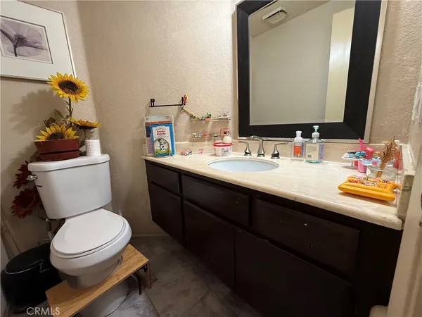 $460,000 | 38 Brownfield Lane, Pomona, CA 91766