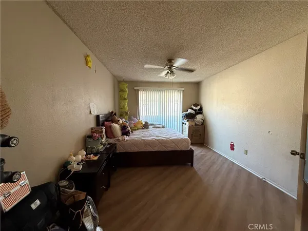 $460,000 | 38 Brownfield Lane, Pomona, CA 91766
