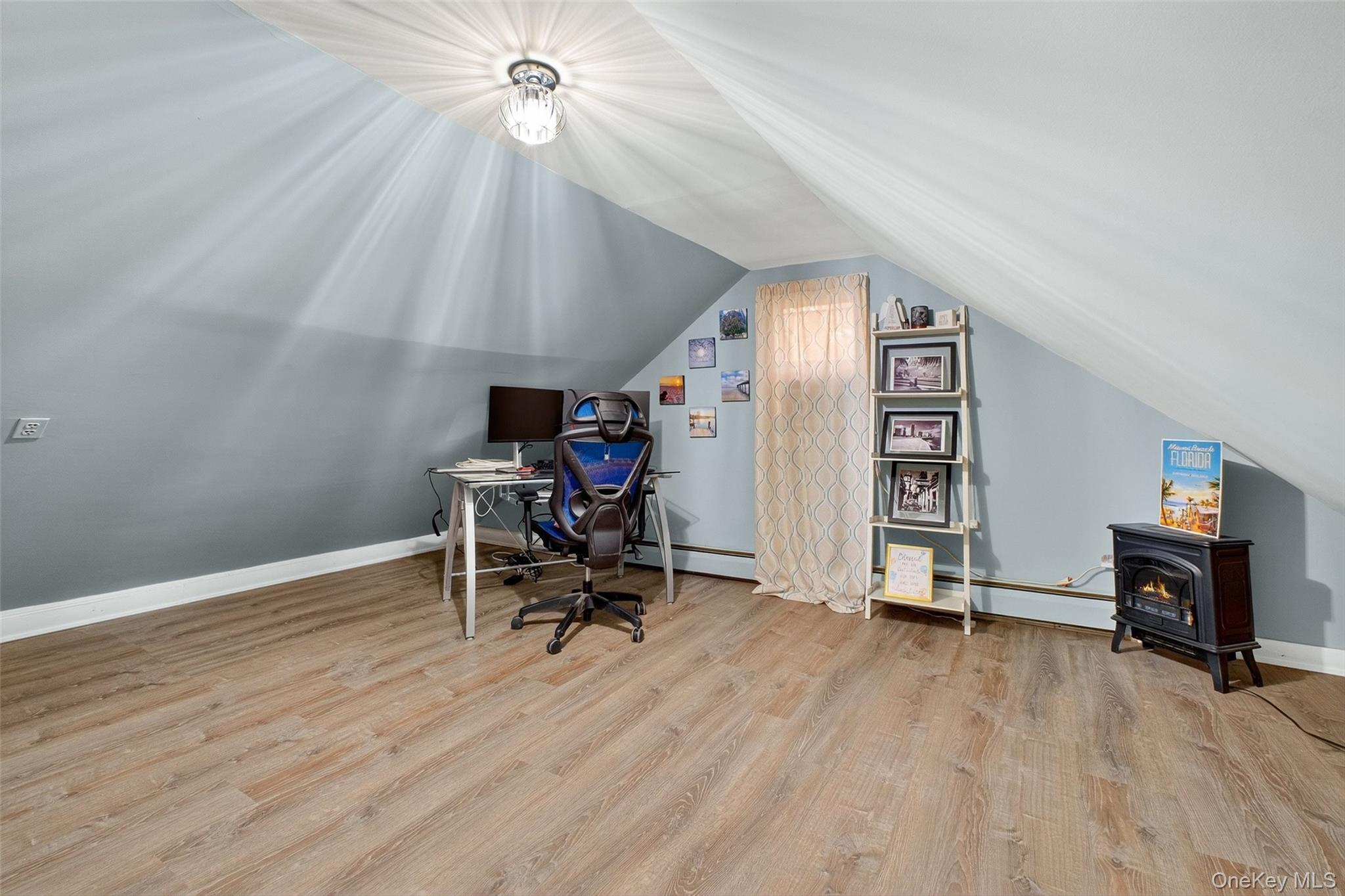 20 Heathcote Road Carmel, NY 10512 - Photo 21 of 31 Bonus Room on 2nd level (den/office/guest room/storage) - you decide
