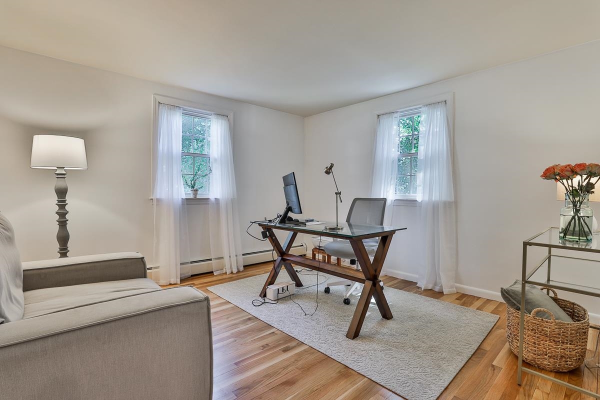 119 Peele Road Nashua, NH 03062 - Photo 20 of 37