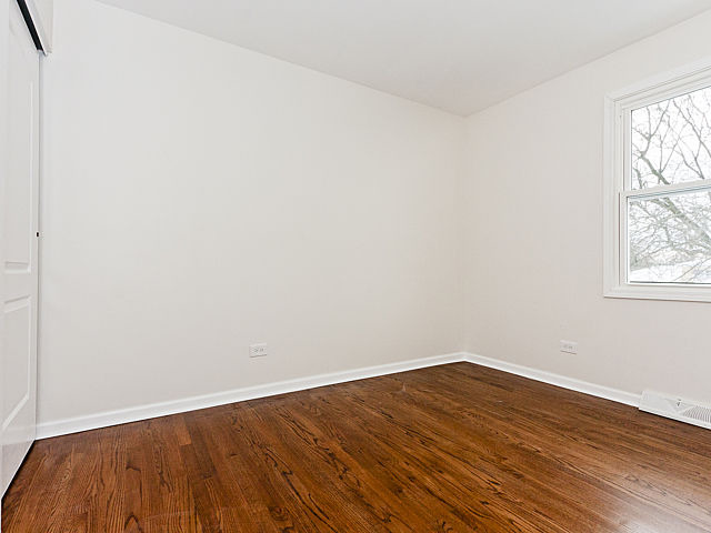 6060 Spring Lane Matteson, IL 60443 - Photo 12 of 22