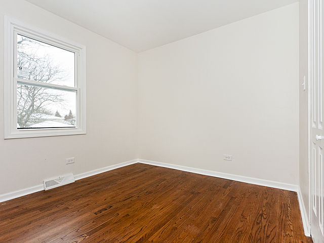 6060 Spring Lane Matteson, IL 60443 - Photo 13 of 22