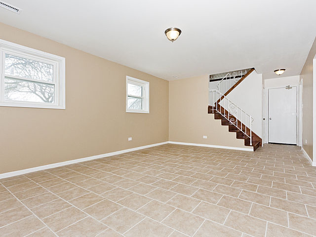 6060 Spring Lane Matteson, IL 60443 - Photo 17 of 22