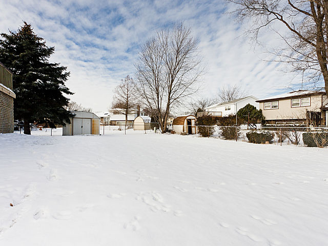 6060 Spring Lane Matteson, IL 60443 - Photo 4 of 22