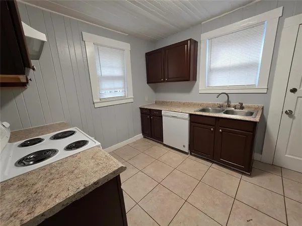 $1,350 | 3311 Drew Street, Jacksonville, FL 32207