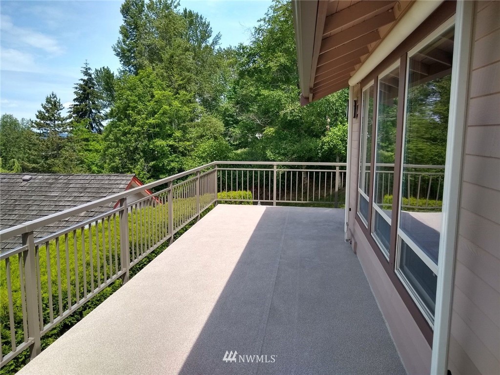 19223 98th Place South Renton, WA 98055 - Photo 10 of 30 Gallery Image 10