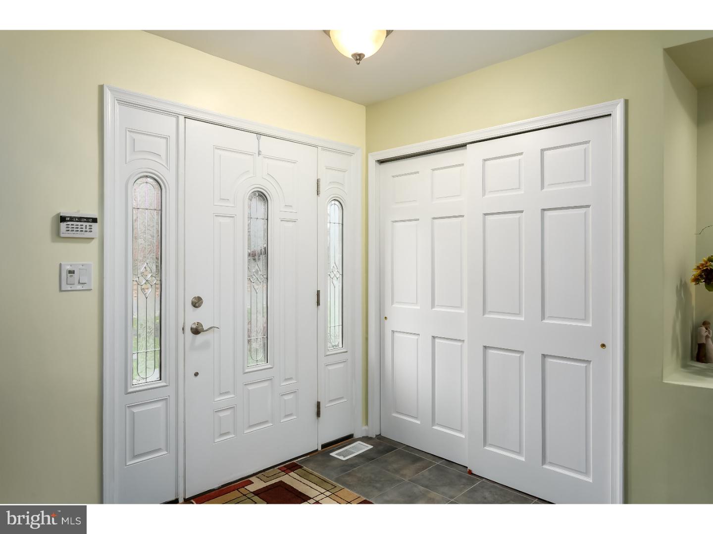 26 Penn Road Voorhees, NJ 08043 - Photo 3 of 25 Gallery Image 3
