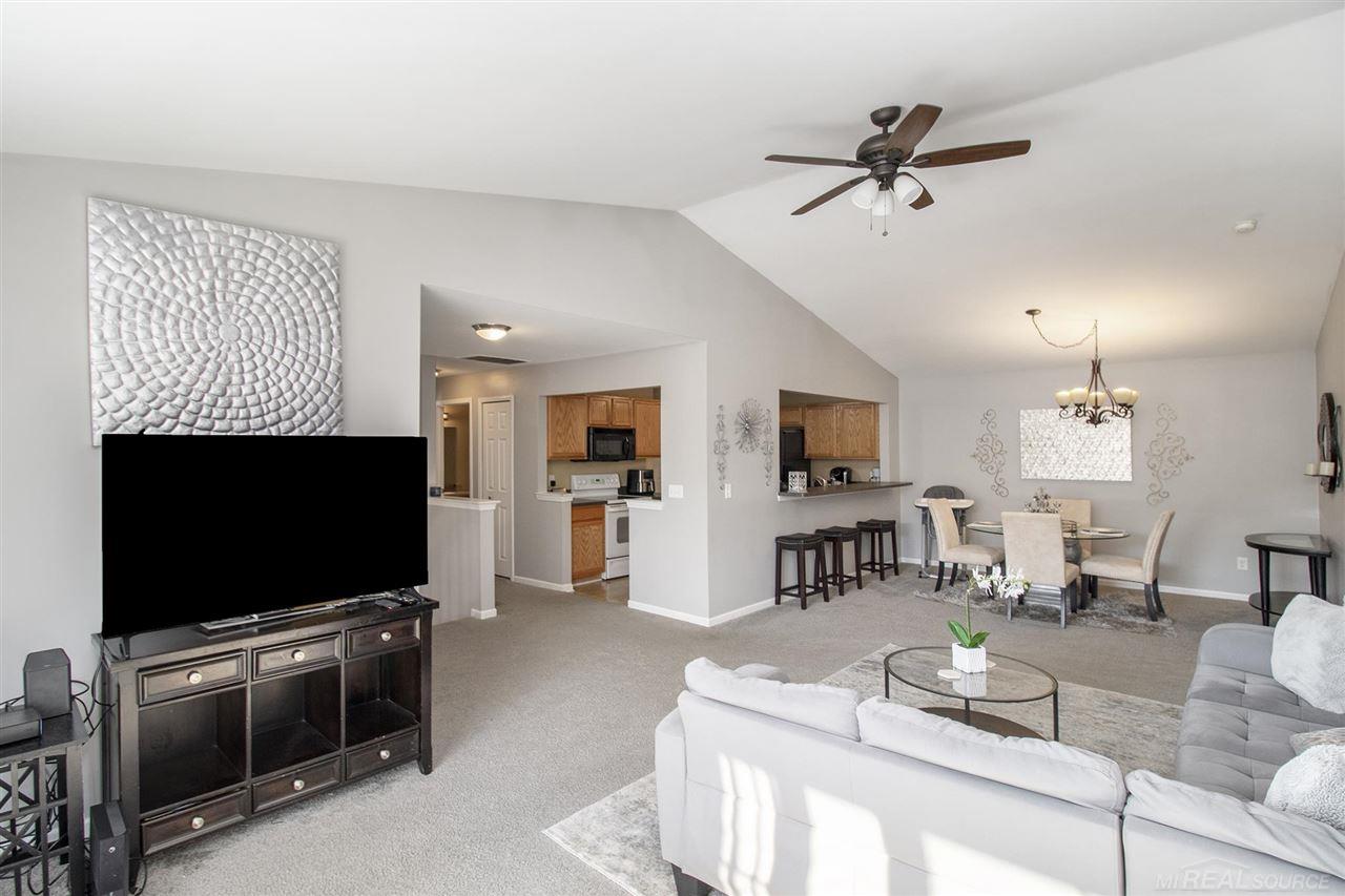 45979 Rhodes Drive Macomb, MI 48044 - Photo 5 of 15