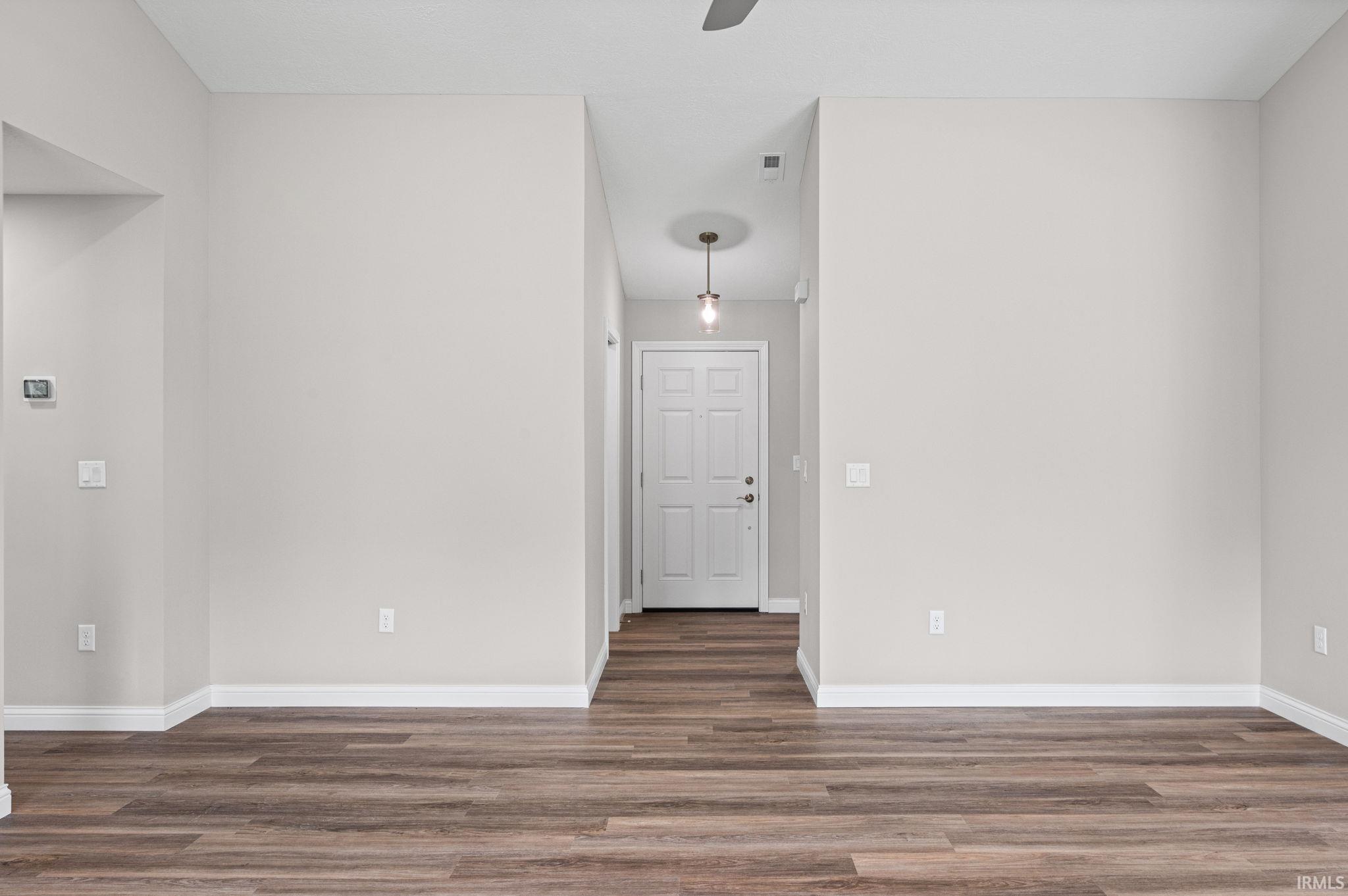 665 West 2nd Street Fowler, IN 47944 - Photo 3 of 30