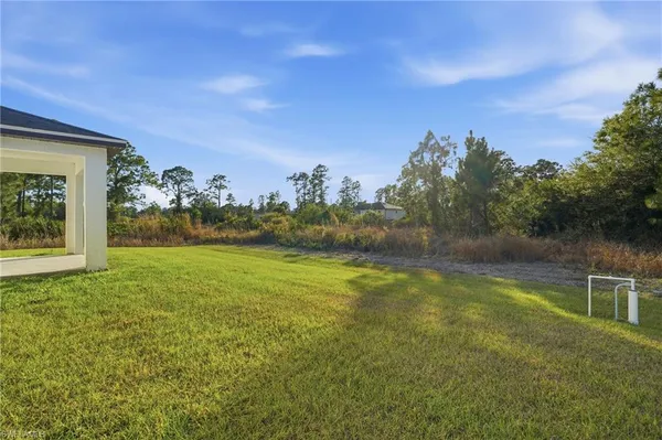 $2,200 | 406 Genoa Avenue South, Lehigh Acres, FL 33974