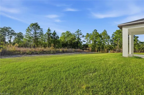 $2,200 | 406 Genoa Avenue South, Lehigh Acres, FL 33974